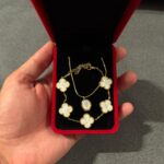 Pack White Moonstone + Vancleef