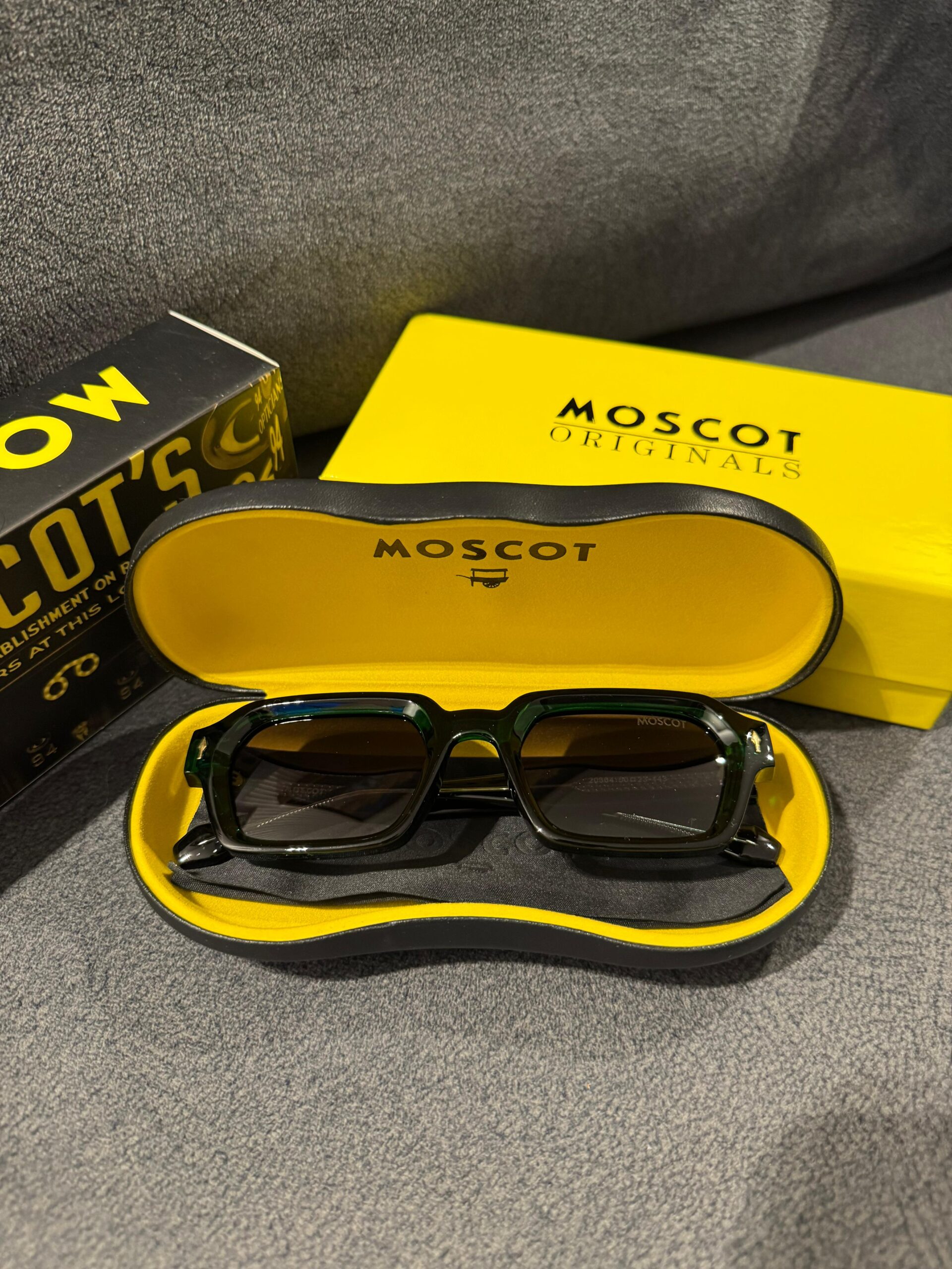 MOSCOT Green Sunglasses