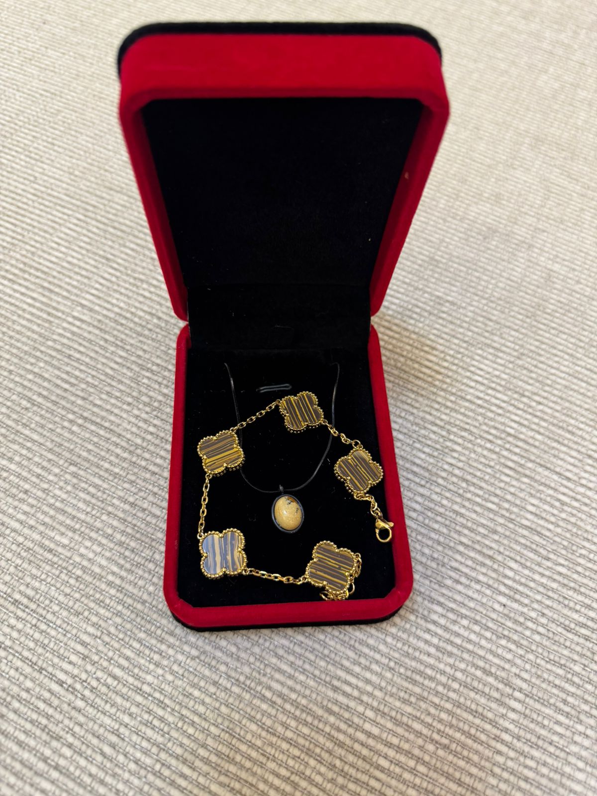 Pack Camel Moonstone + Vancleef